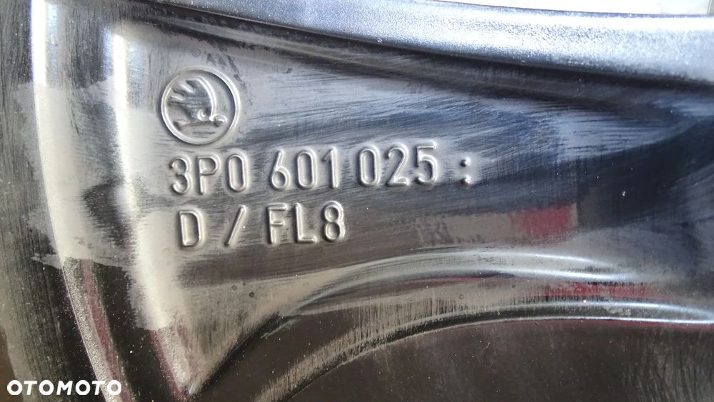 SKODA SUPERB IV 3P0 7.5Jx17H2 ET41 5X112 - felga - 9