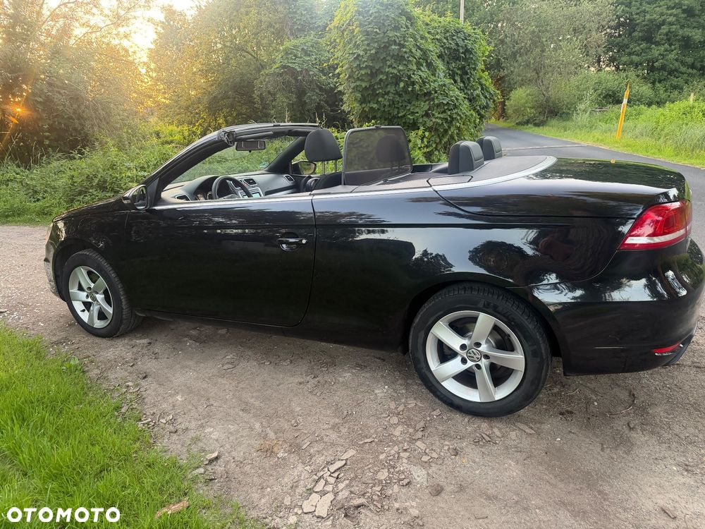 Volkswagen Eos - 4