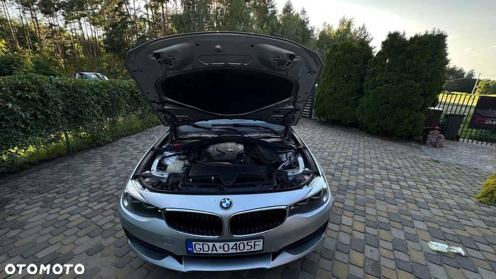 BMW Seria 3 320d Luxury Line - 11