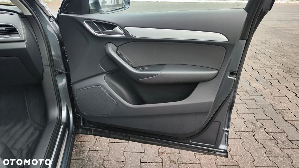 Audi Q3 2.0 TDI - 27