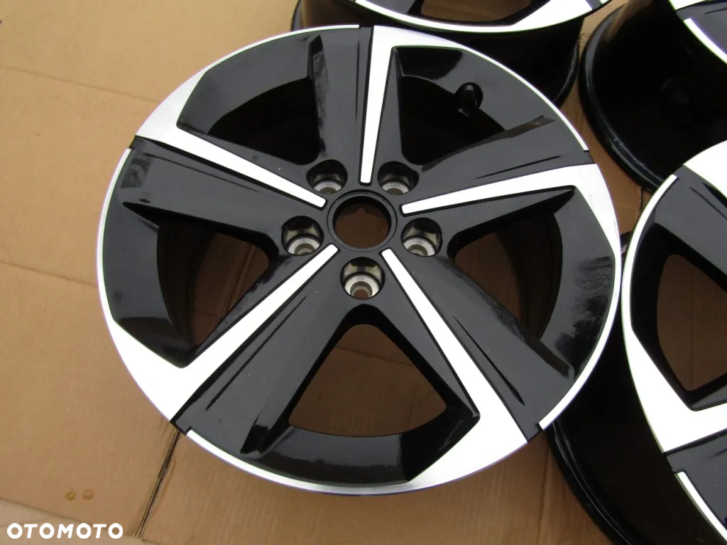 Felgi 17 Citroen Jumpy IV Berlingo C4 II Picasso Peugeot 308 407 508 Rifter - 8