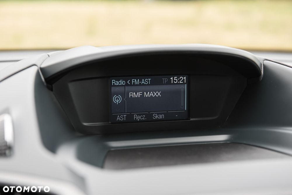 Ford C-MAX 2.0 TDCi Titanium - 23
