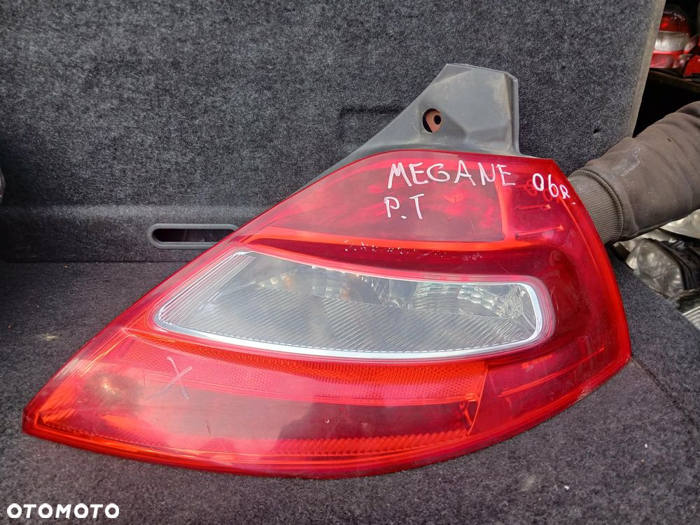 Renault Megane II Lift lampa tylna prawa - 1