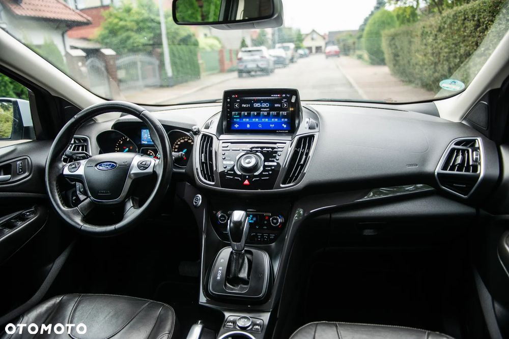 Ford Kuga 2.0 TDCi 4x4 Titanium - 30