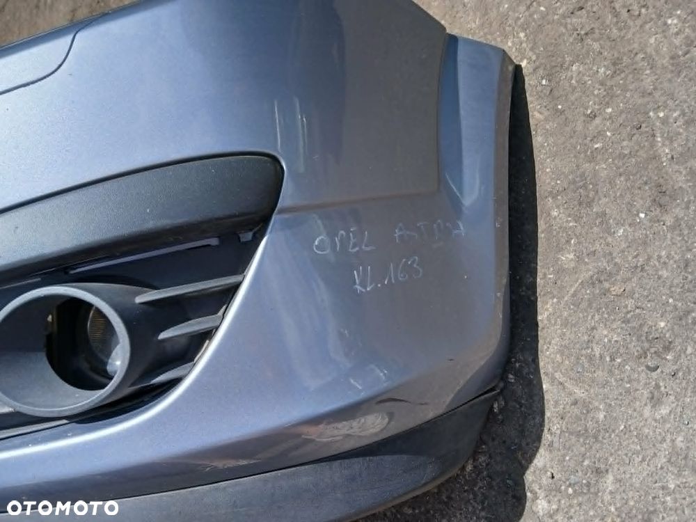 Opel Astra H III Z163 Zderzak przedni-uszkodzony - 5