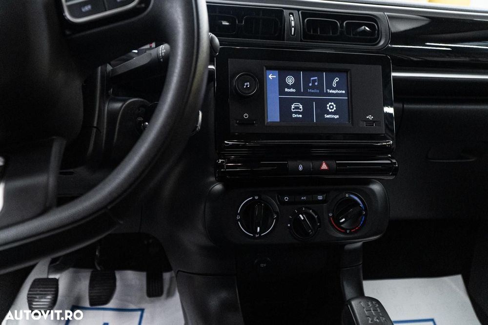 Citroën C3 1.2 PureTech S&S BVM5 Shine - 24