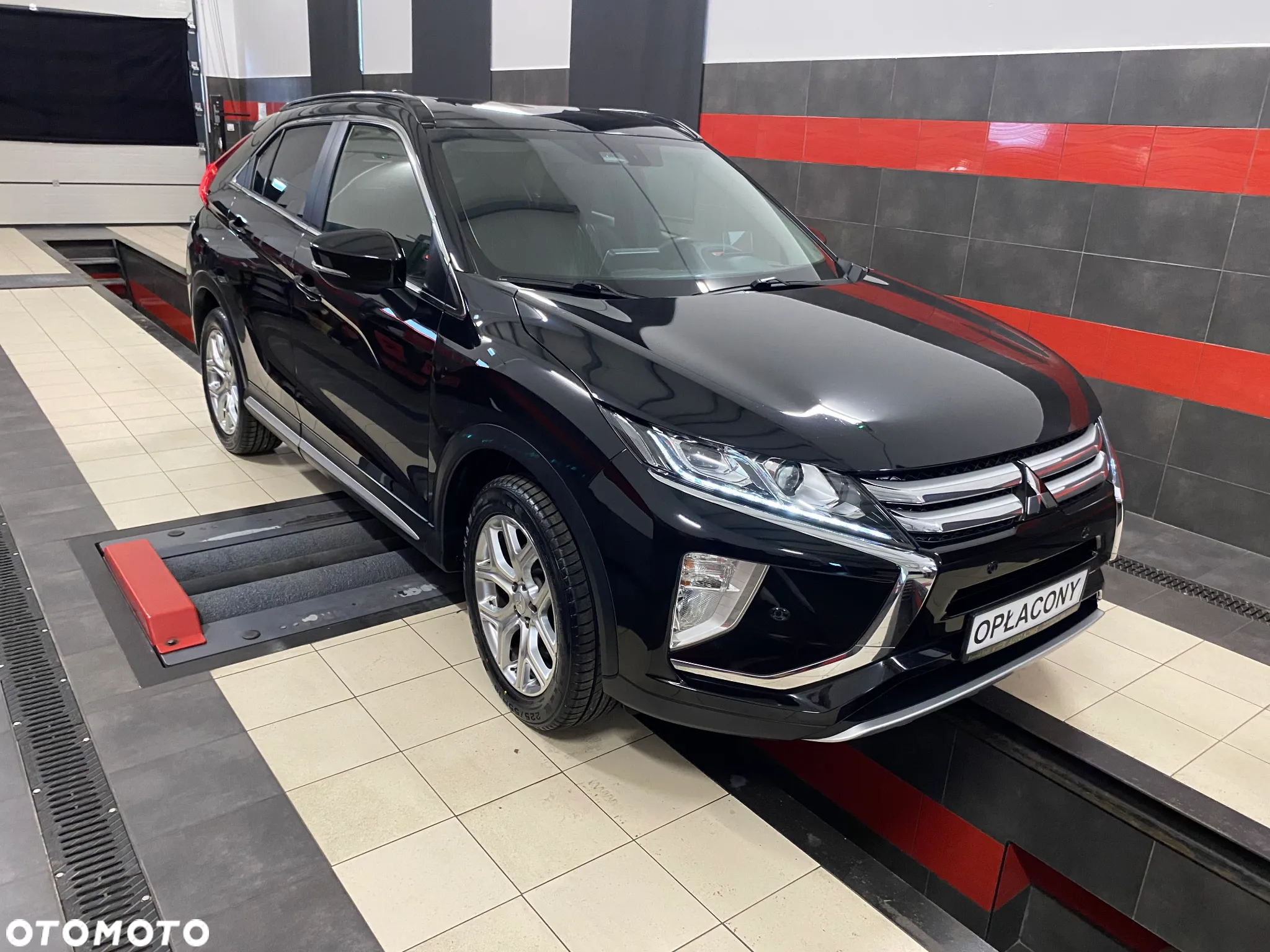 Mitsubishi Eclipse Cross 1.5 T Intense - 2