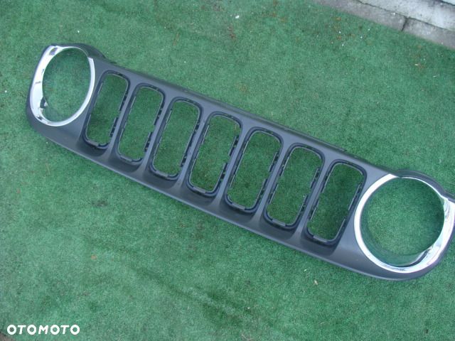 JEEP RENEGADE ATRAPA GRILL 735587825 - 1