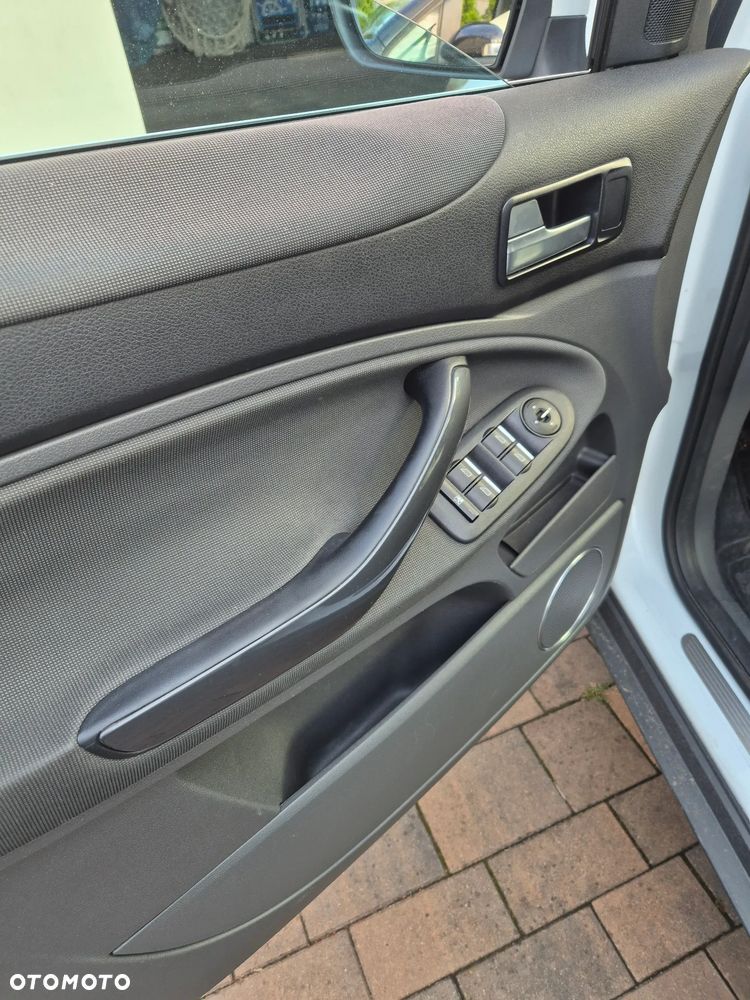 Ford Kuga 2.0 TDCi Trend - 9