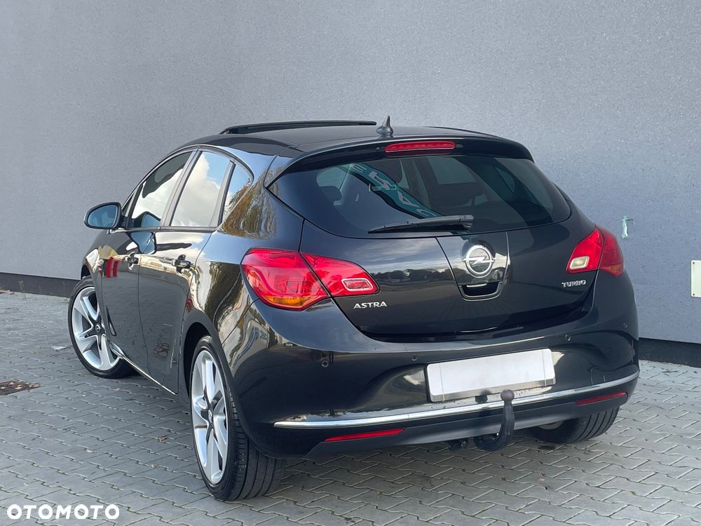 Opel Astra - 4