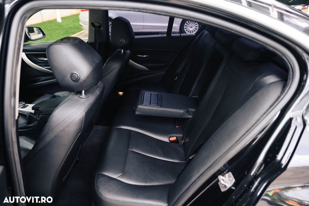 BMW Seria 3 - 27