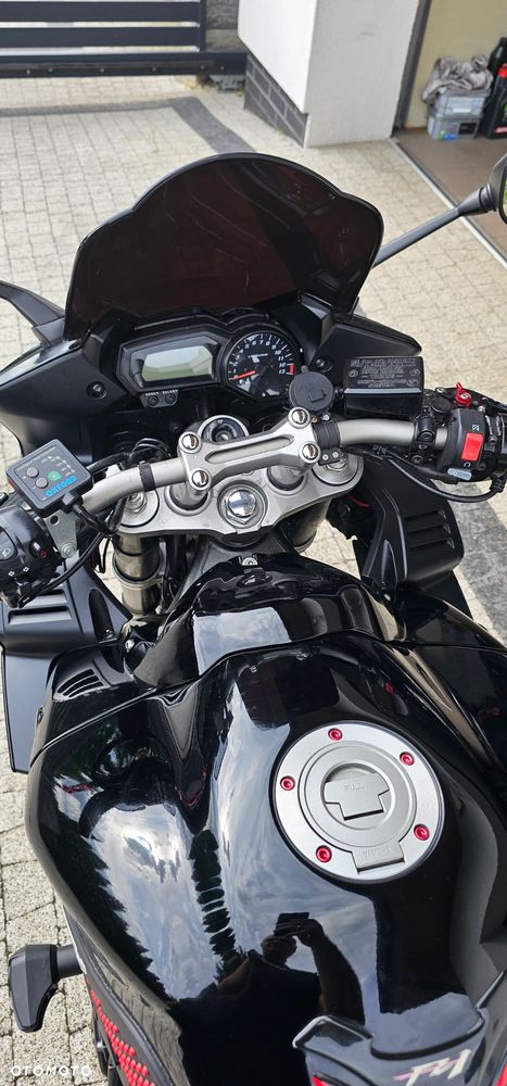 Yamaha FZ - 18