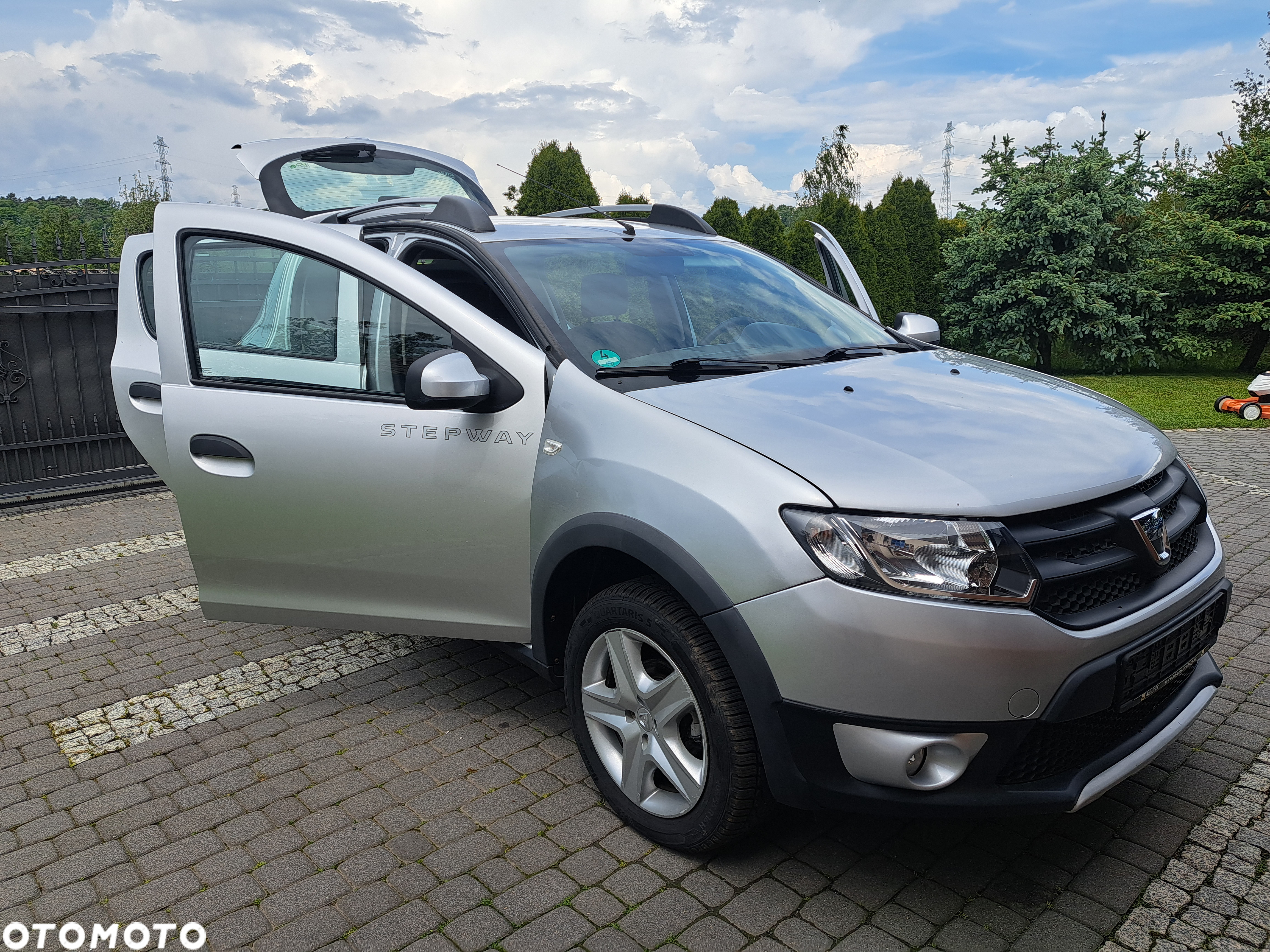 Dacia Sandero Stepway 0.9 TCe Laureate - 24