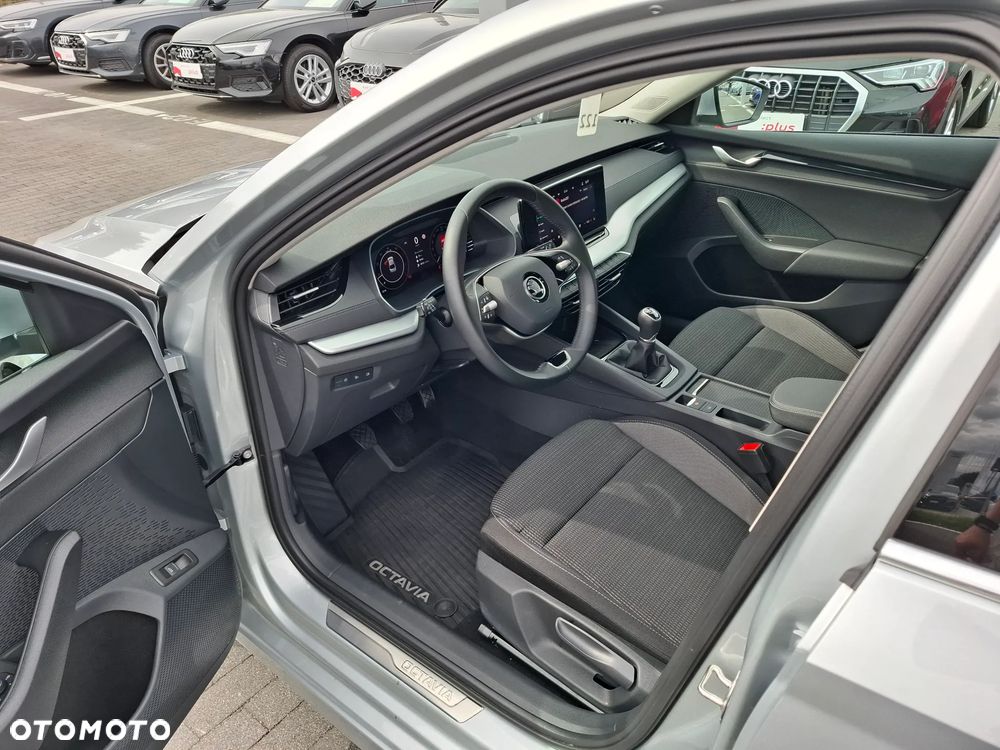 Skoda Octavia 2.0 TDI Selection - 10