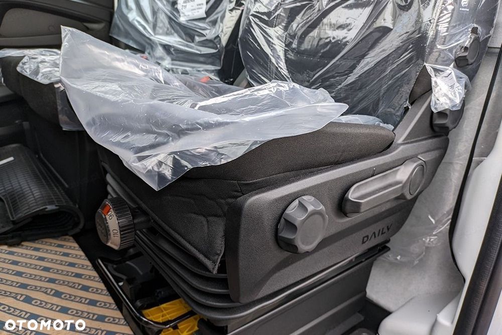 Iveco Daily - 12