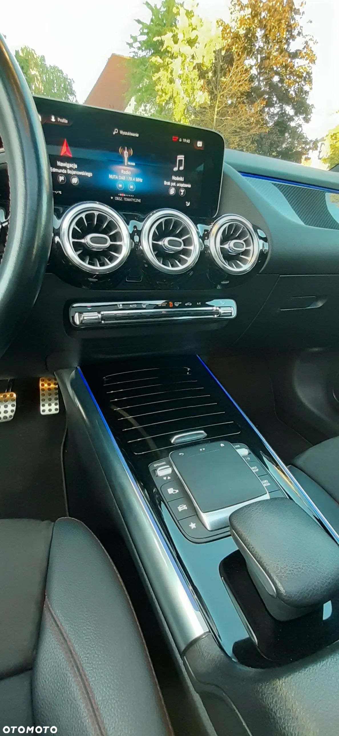 Mercedes-Benz Klasa B 180 7G-DCT AMG Line - 17