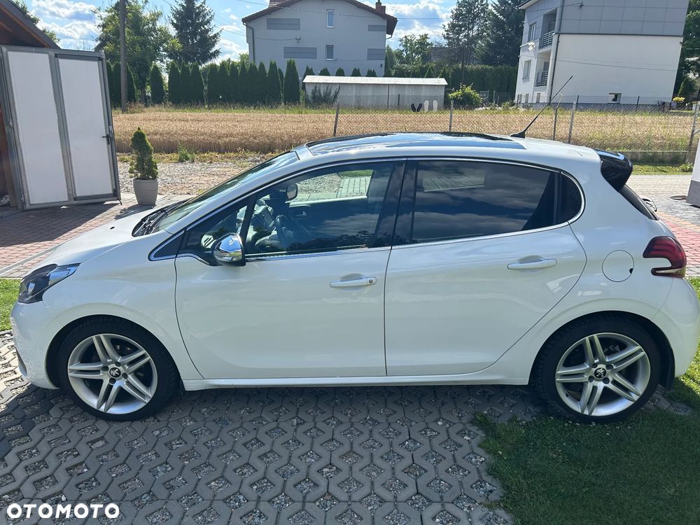 Peugeot 208 1.6 BlueHDi Active S&S - 4