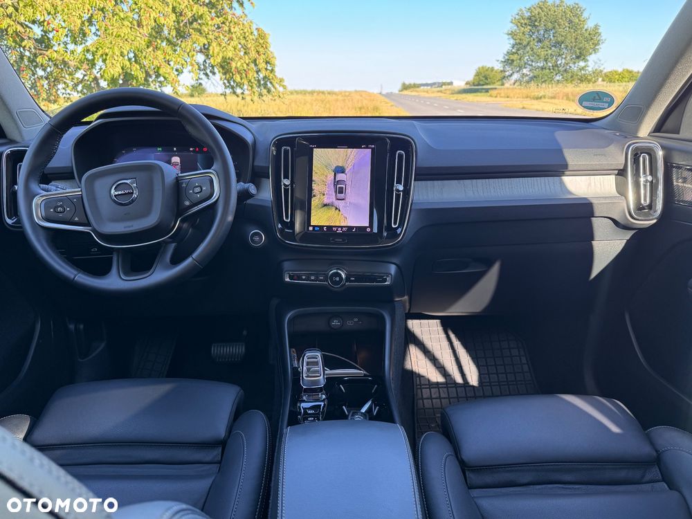 Volvo XC 40 B4 Ultra Dark - 13