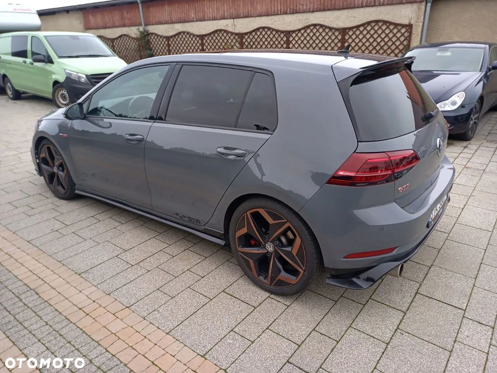 Volkswagen Golf VII 2.0 TSI GTI TCR DSG - 2