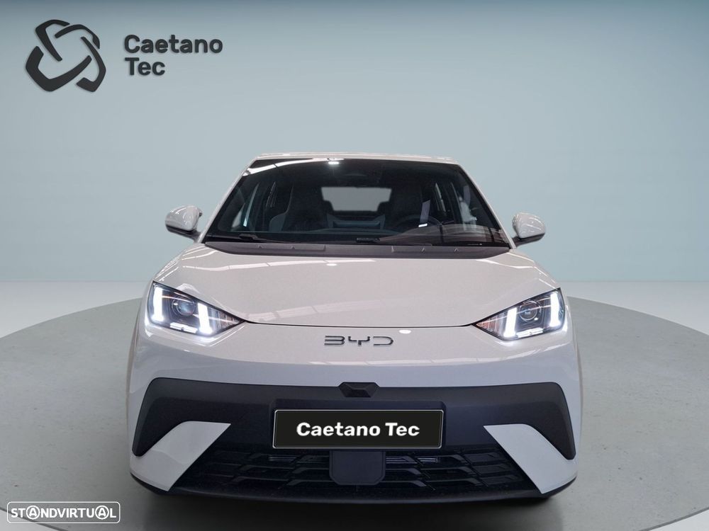 BYD Dolphin Surf 43.2 kWh Boost - 2