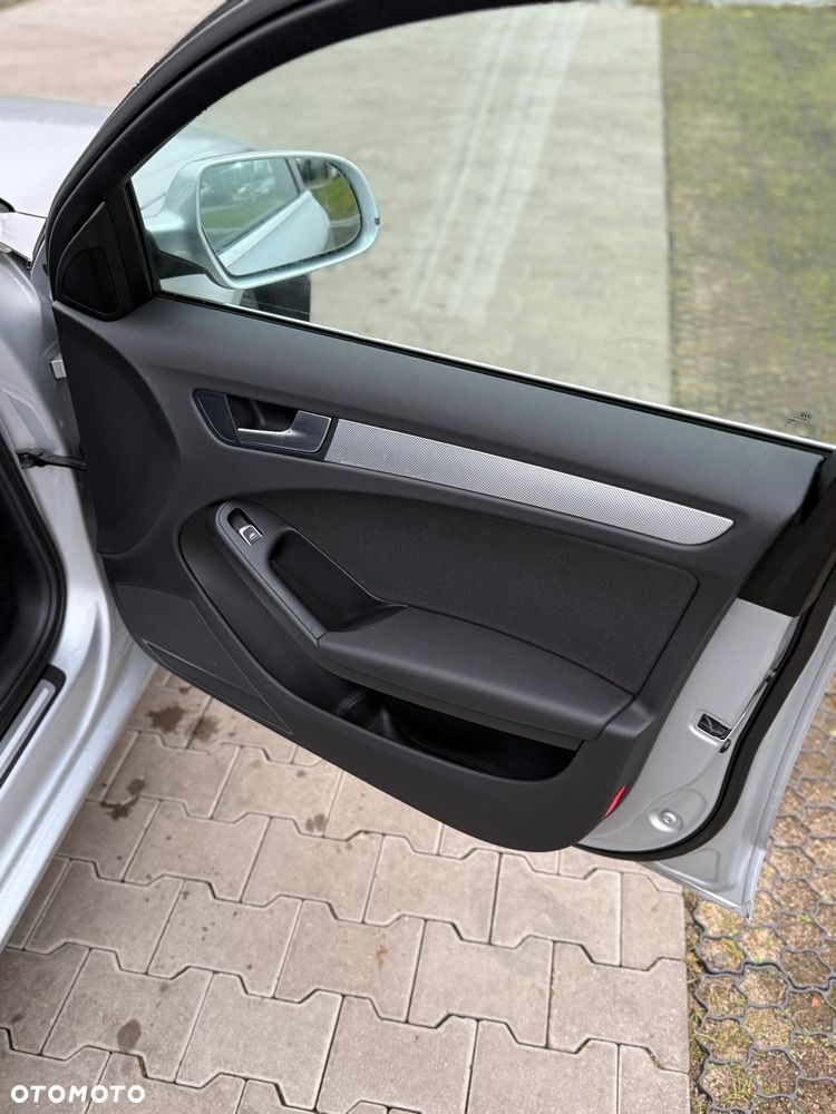 Audi A4 Avant 2.0 TDI DPF quattro S tronic Ambition - 26