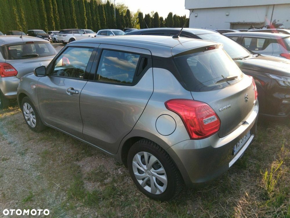 Suzuki Swift - 7