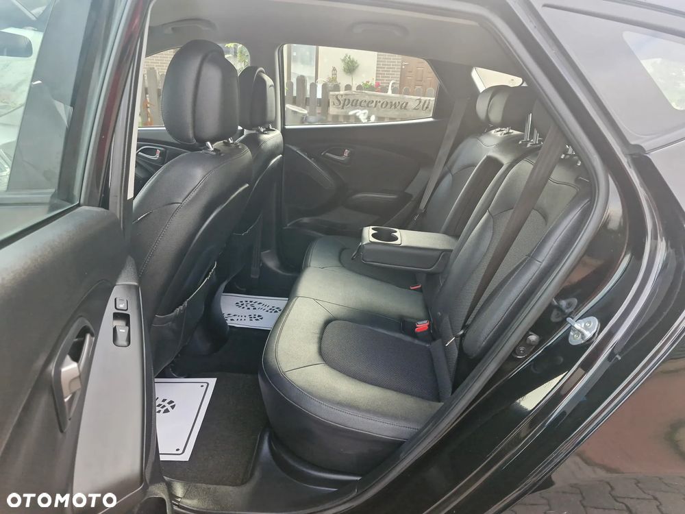 Hyundai ix35 1.7 CRDi Premium 2WD - 19