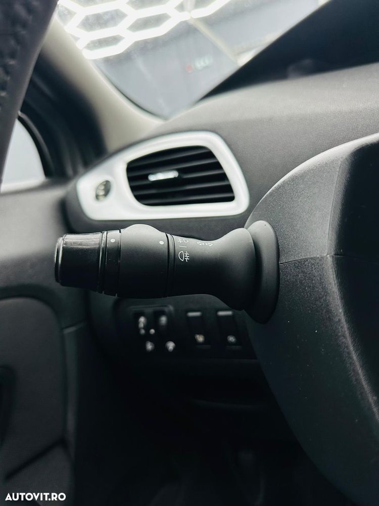 Renault Scenic ENERGY TCe 115 S&S LIMITED - 26