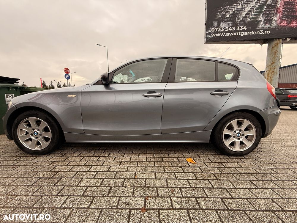 BMW Seria 1 120i - 3