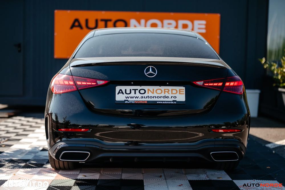 Mercedes-Benz C 300 e 9G-TRONIC AMG Line - 10