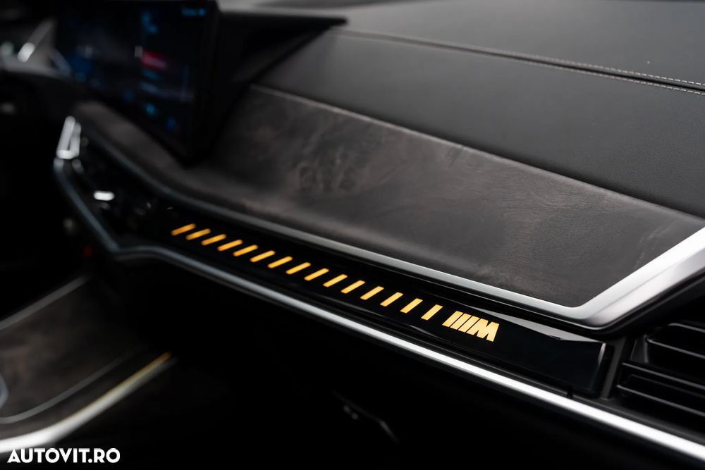 BMW X7 M60i xDrive - 35