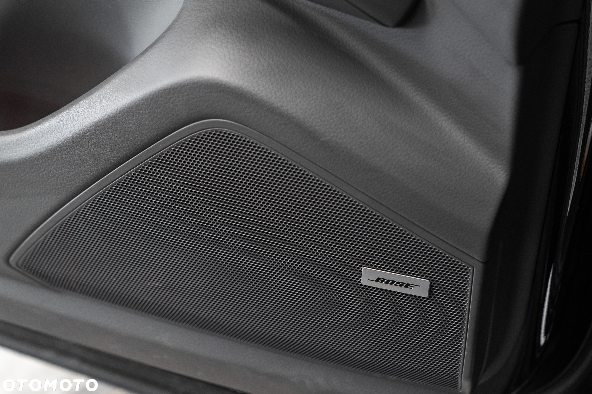 Porsche Cayenne Coupe Platinum Edition - 28