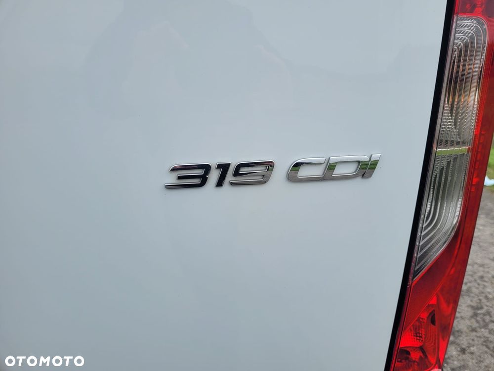 Mercedes-Benz Sprinter - 15