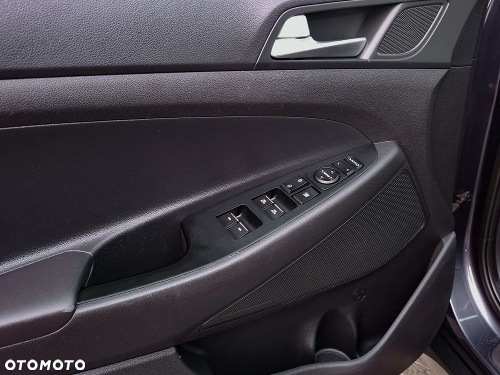 Hyundai Tucson blue 1.6 GDi 2WD Intro Edition - 23