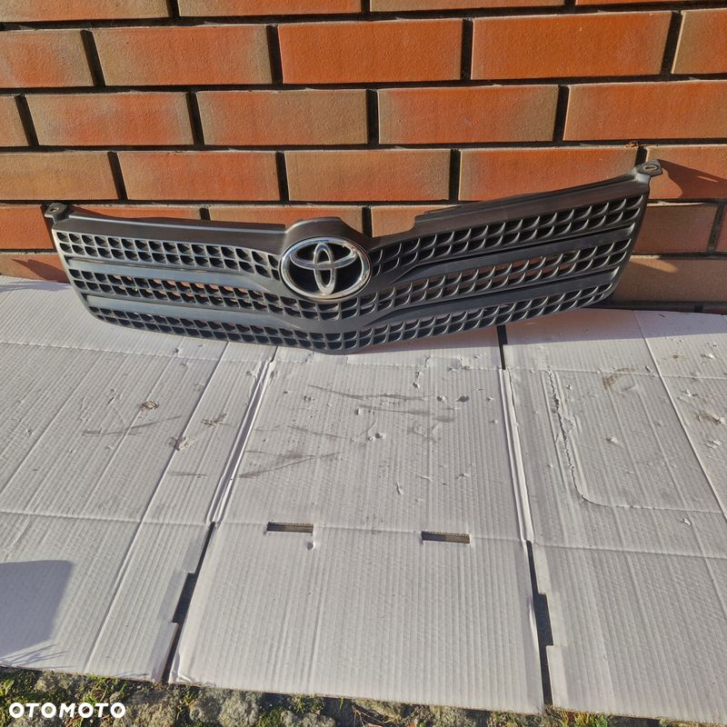 TOYOTA COROLLA GRILL ATRAPA 53111-13240 - 2