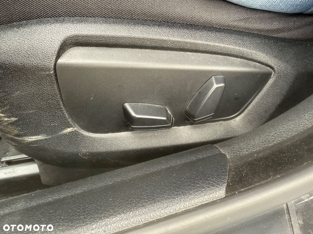 BMW Seria 5 520d Sport-Aut - 15