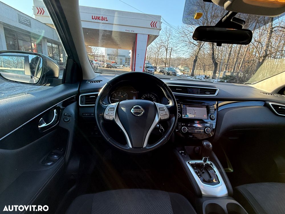 Nissan Qashqai 1.6 DCI Xtronic ACENTA - 16