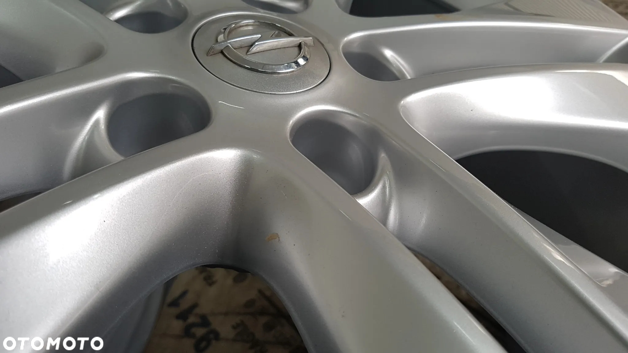 FELGI ALUMINIOWE ORYGINAŁ GM OPEL INSYGNIA B ASTRA J ZAFIRA C  8jx18  ET46 5x115 TPMS - 10