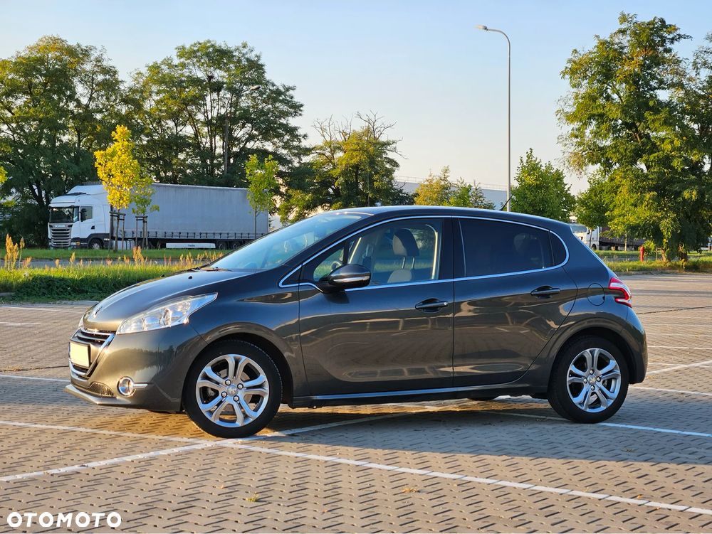 Peugeot 208 1.6 VTi Allure - 3