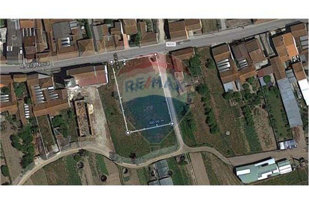 Terreno com viabilidade de construção em altura - Grande imagem: 2/4