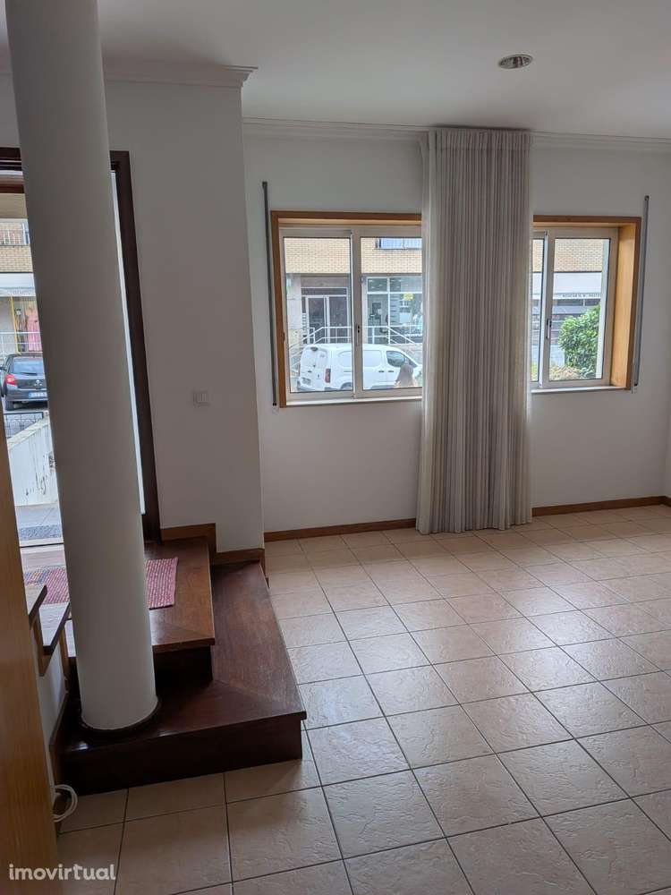 MORADIA - REAL - Grande imagem: 3/28