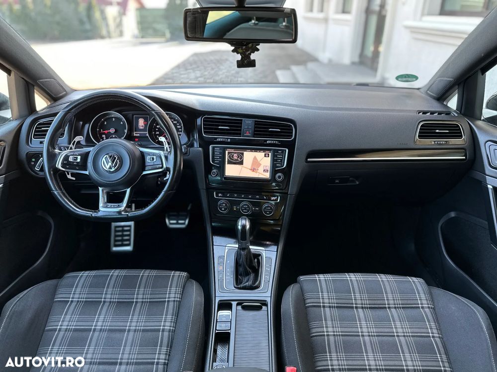 Volkswagen Golf GTD (BlueMotion Technology) DSG - 8