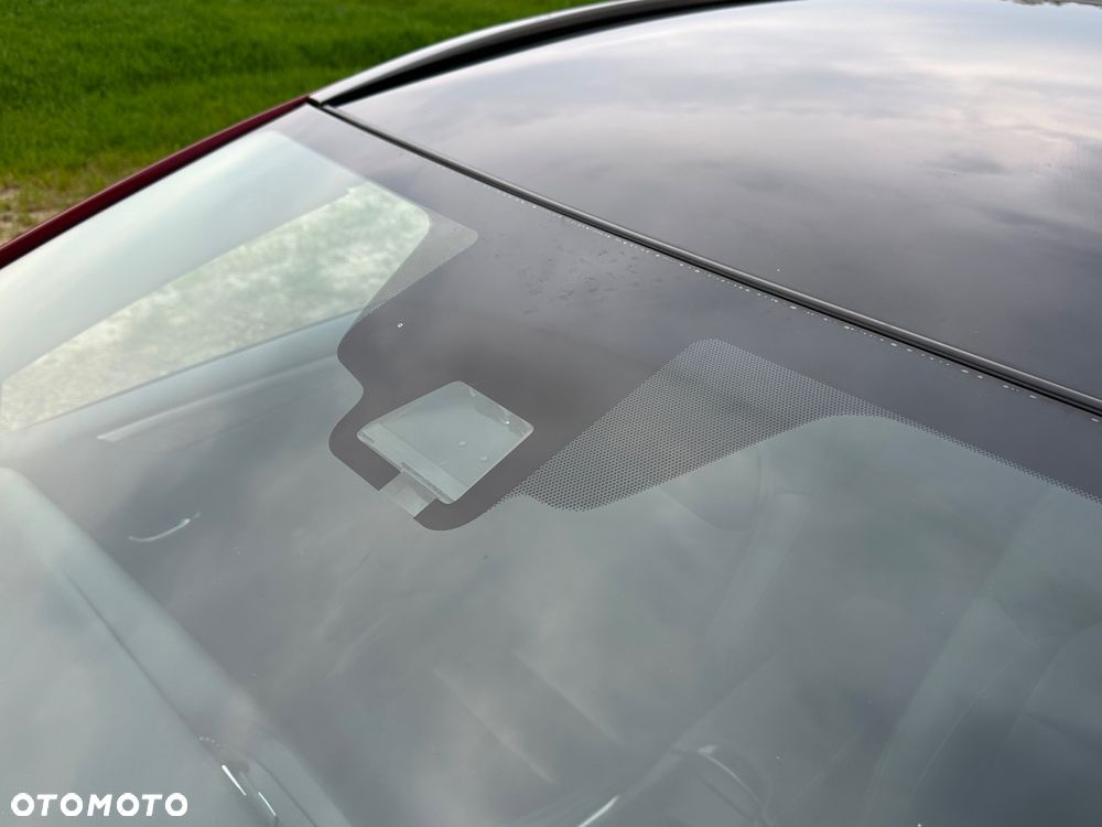 Toyota Avensis 2.0 Selection MS - 20