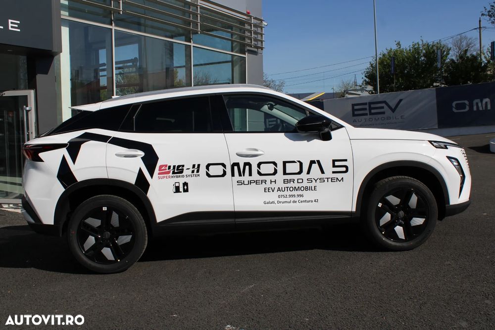 Omoda 5 1.5 TGDI 1DHT HEV Premium - 9