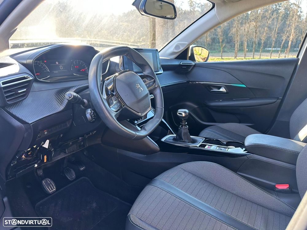 Peugeot 208 1.2 PureTech Allure - 14
