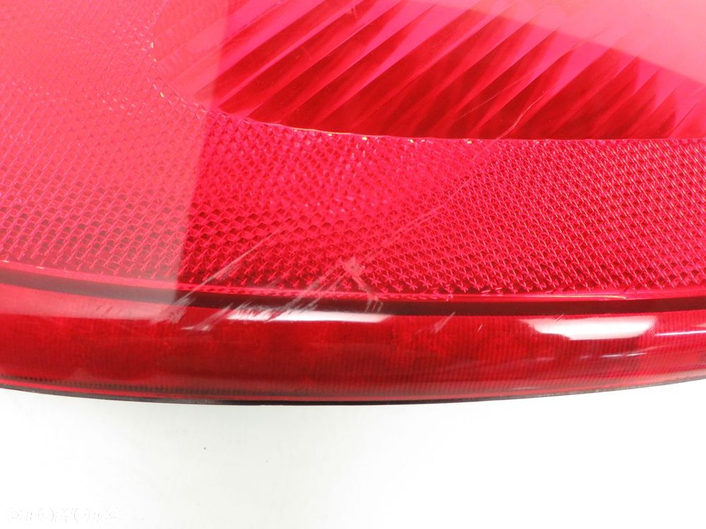 LAMPA LEWA TYLNA CHRYSLER VOYAGER IV 04857601 - 6