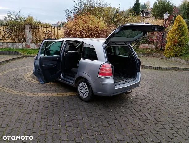 Opel Zafira 1.8 - 9