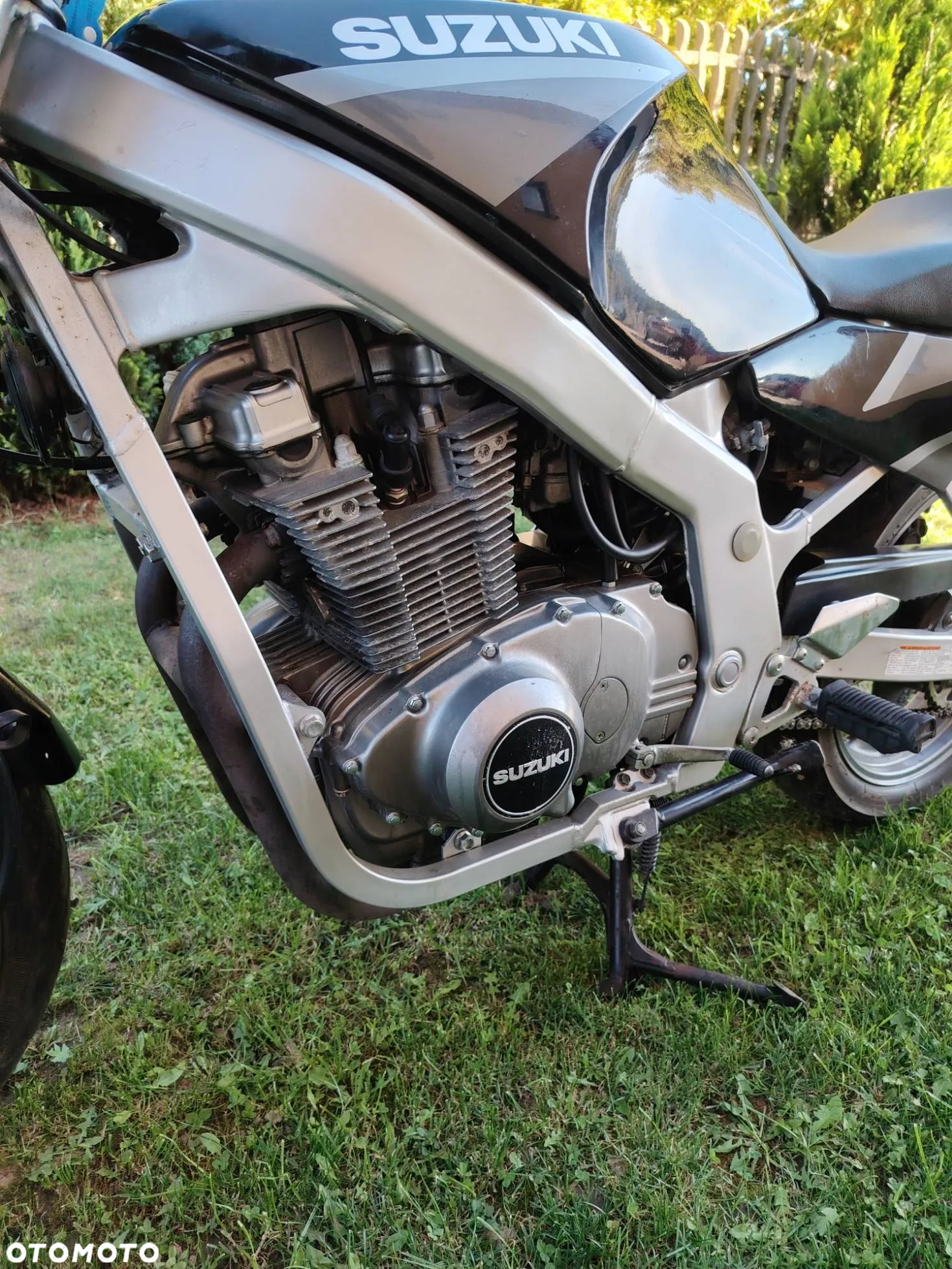 Suzuki GS - 9