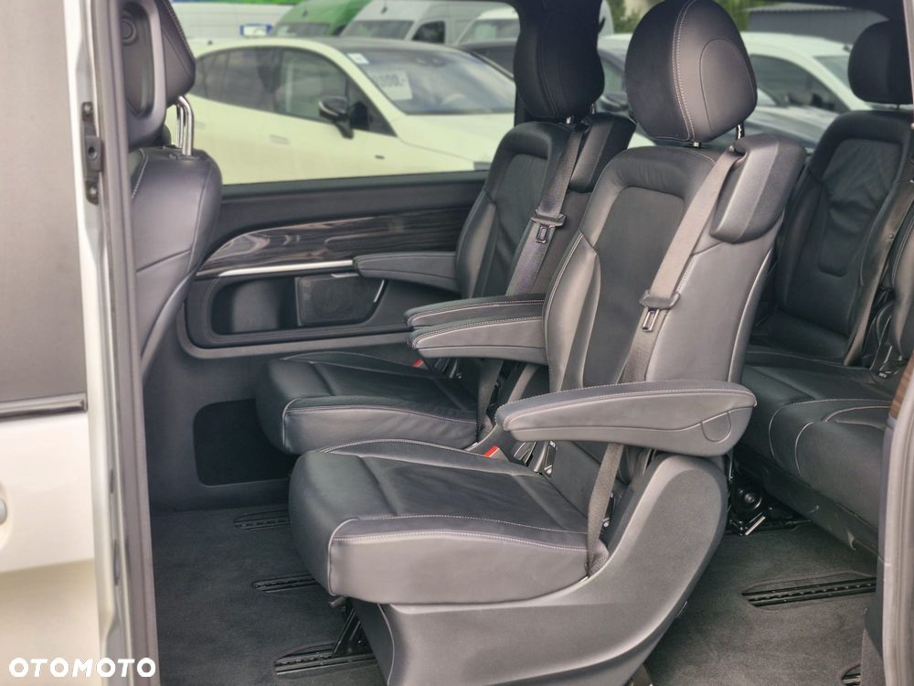 Mercedes-Benz Klasa V 2022
