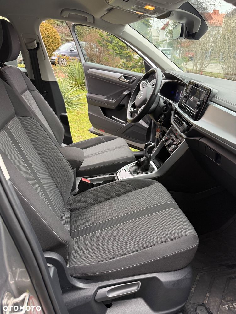 Volkswagen T-Roc ver-1-5-tsi-life - 14